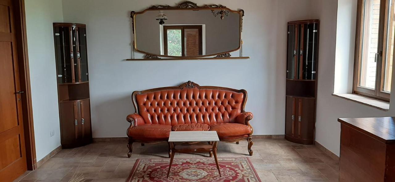Agriturismo Il Casato Mag Villa Пиенца Екстериор снимка