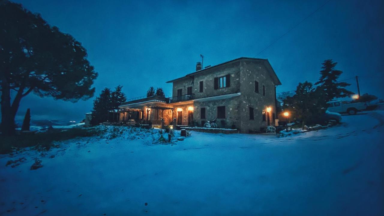 Agriturismo Il Casato Mag Villa Пиенца Екстериор снимка